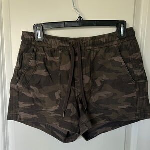 Athleta Farallon short, 4